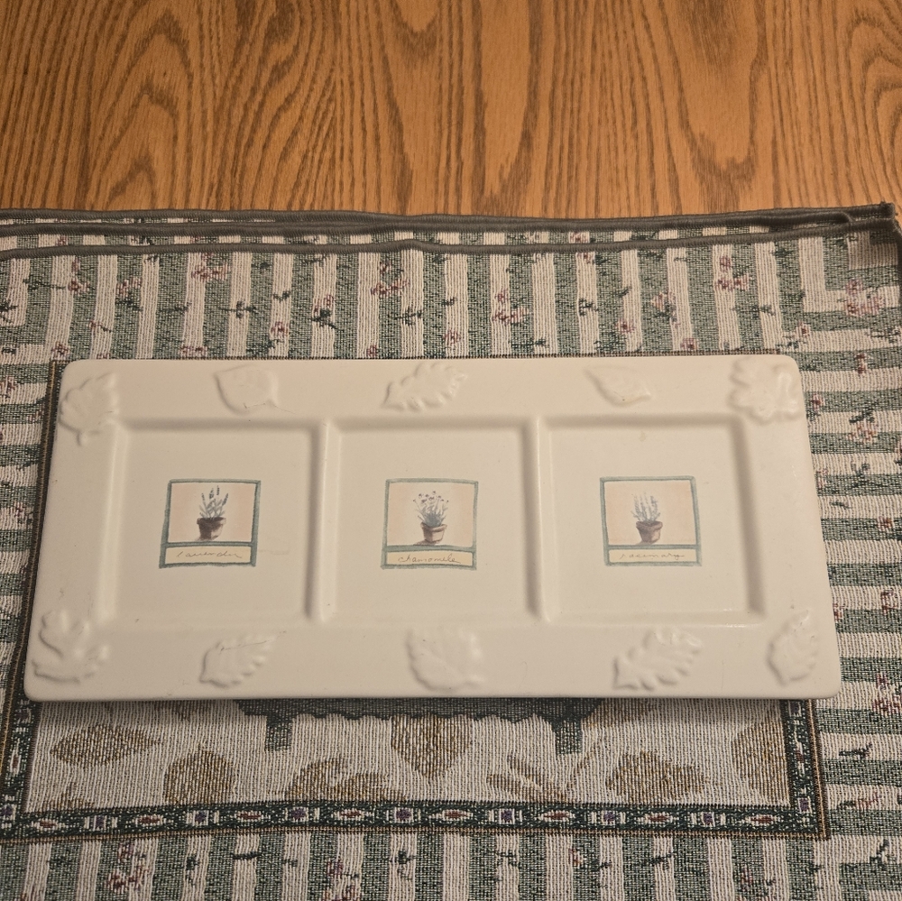 Pfaltzgraff Naturewood Trivet